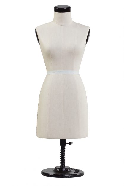 Womens Mini Form Size 18